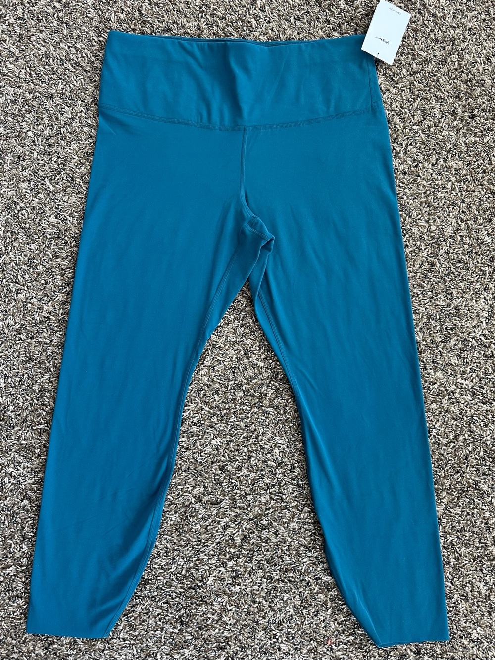 Women’s Nike Yoga Dri-FIT Luxe High-Waisted 7/8 Leggings size 1X